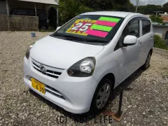 ダイハツ ミライース