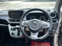 ダイハツ キャスト