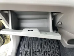 ダイハツ ミライース