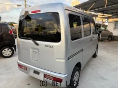 ダイハツ ハイゼットカーゴ