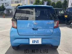 ダイハツ ミライース