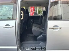 三菱 デリカD：5