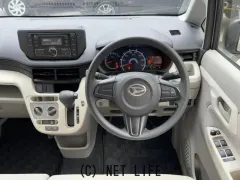 ダイハツ ムーヴ