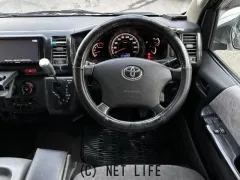 トヨタ ハイエースバン