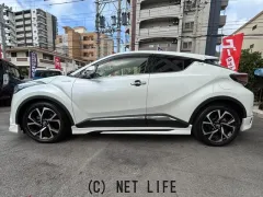 トヨタ C-HR