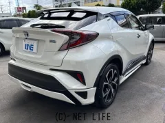 トヨタ C-HR