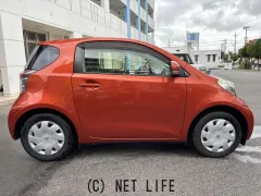 トヨタ iQ