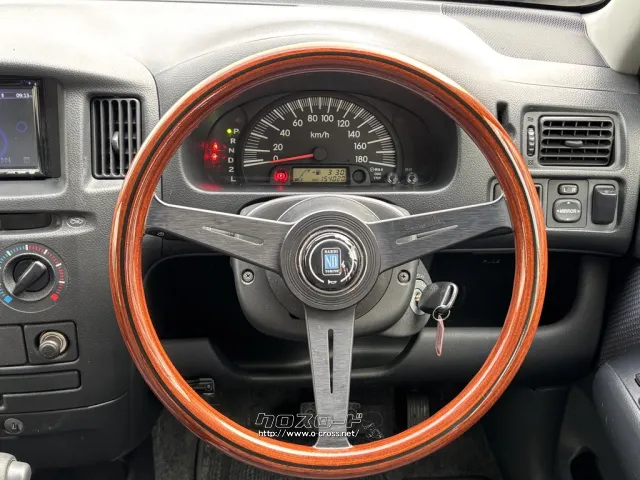 トヨタ サクシード