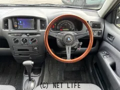 トヨタ サクシード