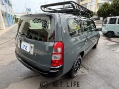 トヨタ サクシード