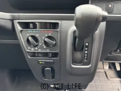 ダイハツ ハイゼットデッキバン