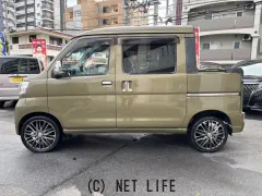 ダイハツ ハイゼットデッキバン