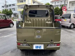ダイハツ ハイゼットデッキバン