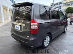トヨタ ノア