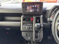 ダイハツ タフト