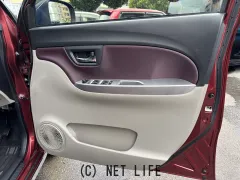 ダイハツ キャスト