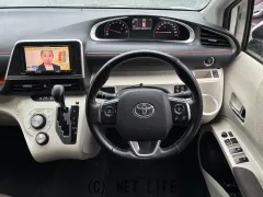 トヨタ シエンタ