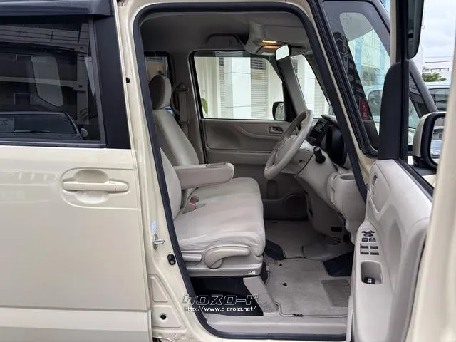 『GARAGE ONE』は、アンダーコートもお任せください。沖縄の錆からお車を守ります!!詳細はお気軽にお問い合わせ下さい♪ → 0078ー6041ー1836 ホンダ N-BOX
