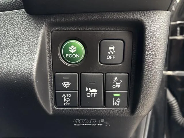 『GARAGE ONE』は、アンダーコートもお任せください。沖縄の錆からお車を守ります!!詳細はお気軽にお問い合わせ下さい♪ → 0078ー6041ー1836 ホンダ ヴェゼル