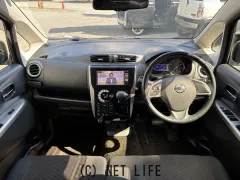 日産 デイズ
