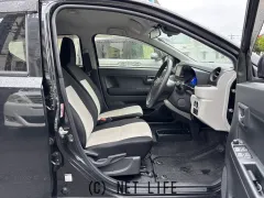 ダイハツ ミライース