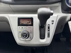ダイハツ ミライース