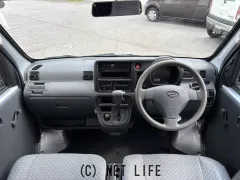 ダイハツ ハイゼットカーゴ