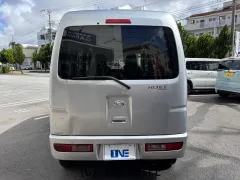 ダイハツ ハイゼットカーゴ