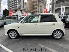 ダイハツ ミラジーノ