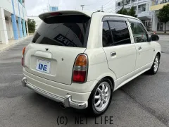 ダイハツ ミラジーノ