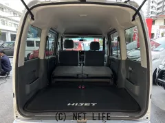 ダイハツ ハイゼットカーゴ