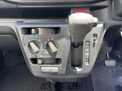 ダイハツ ミライース