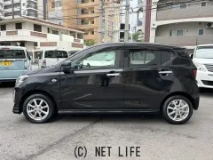 ダイハツ ミライース