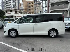 トヨタ ヴォクシー