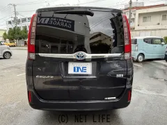 トヨタ エスクァイア