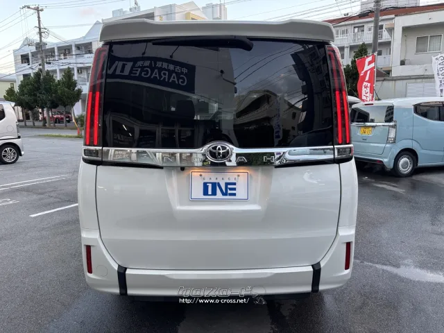 トヨタ ノア