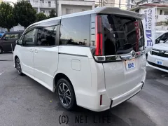 トヨタ ノア