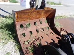 その他 ユンボ　07バケツ