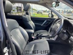 スバル フォレスター