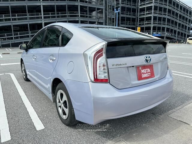 トヨタ プリウス