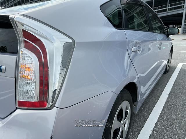 トヨタ プリウス