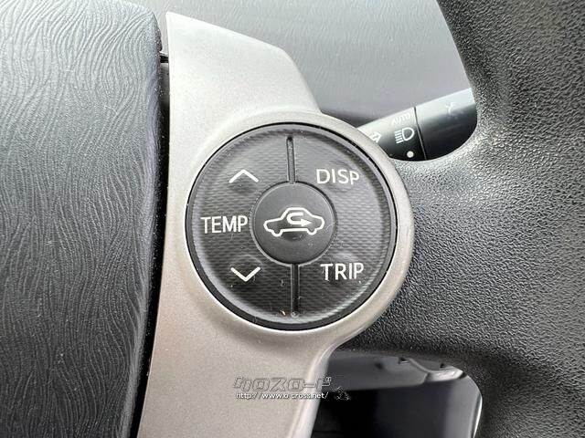 トヨタ プリウス