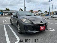 マツダ アクセラ