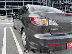 マツダ アクセラ