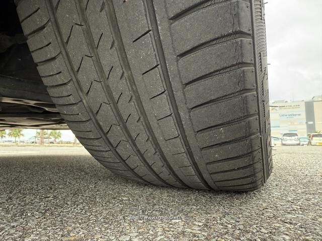 トヨタ プリウスα