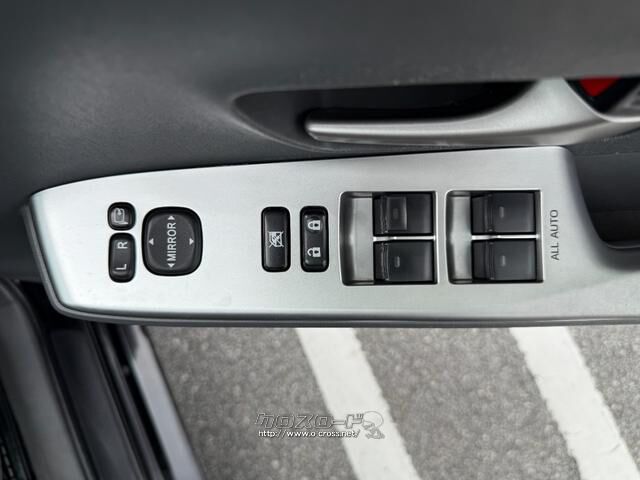 トヨタ プリウスα