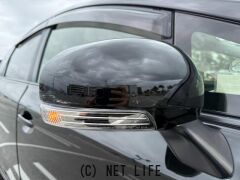 トヨタ プリウスα