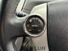 トヨタ プリウスα