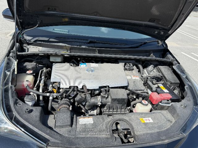 トヨタ プリウス