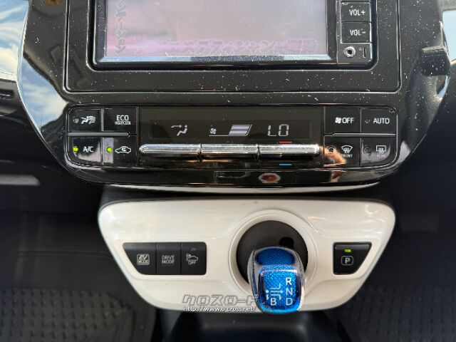 トヨタ プリウス